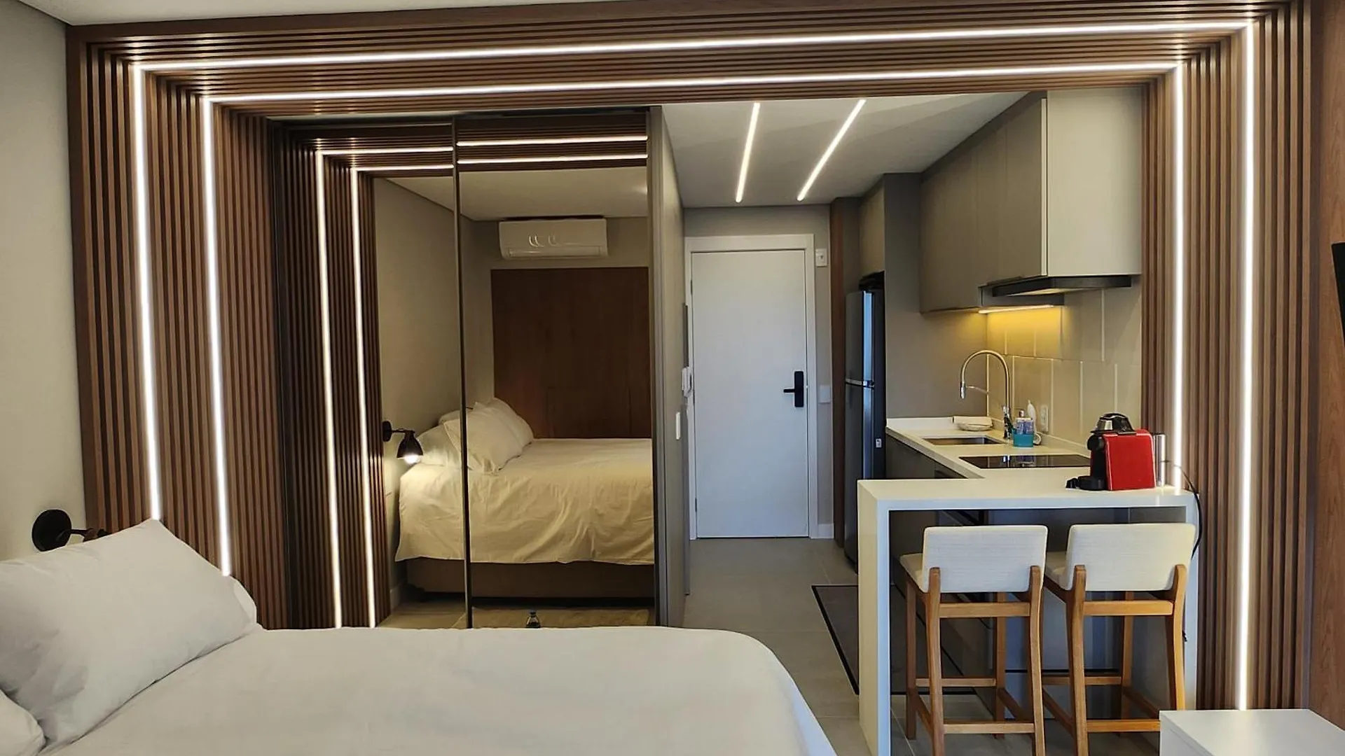 Teo - Hy Pinheiros Studio Conexao Ai Appartement São Paulo Brazilië